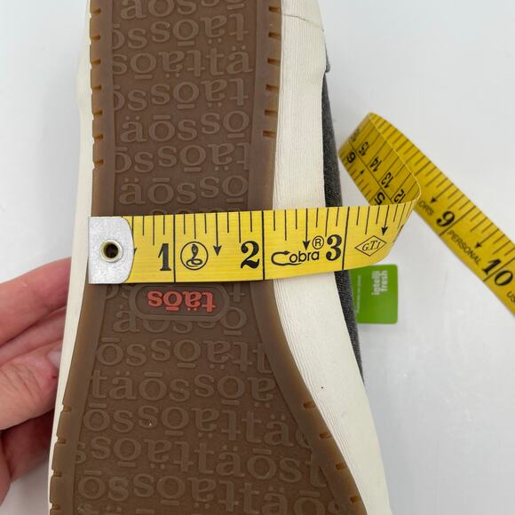 Taos Active Women's “Star” Canvas Sneakers Charcoal NIB Sz. 9.5M ** Runs Small** - Picture 12 of 13